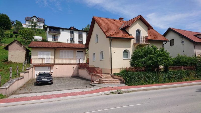 Poslovno-stanovanjska hiša blizu centra Rogaške Slatine